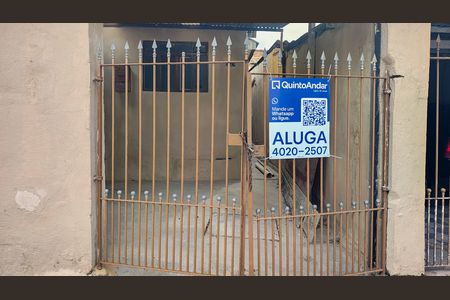 placa de casa para alugar com 2 quartos, 55m² em Remédios, Osasco