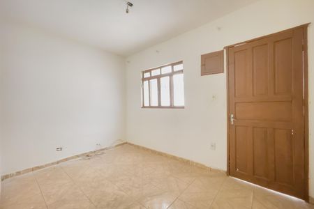 Sala de casa para alugar com 2 quartos, 55m² em Remédios, Osasco