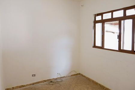Casa para alugar com 2 quartos, 55m² em Remédios, Osasco