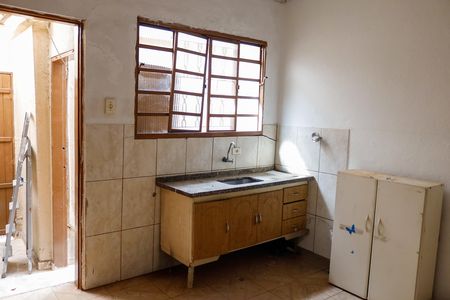 Cozinha de casa para alugar com 2 quartos, 55m² em Remédios, Osasco