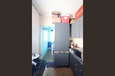 Cozinha  de apartamento à venda com 2 quartos, 58m² em Santa Terezinha, São Bernardo do Campo