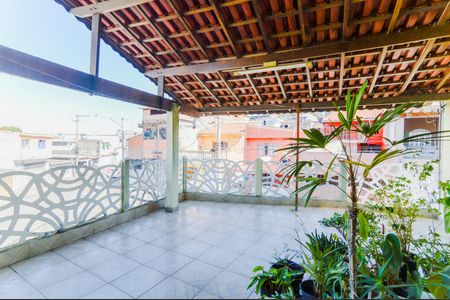 Varanda da Suíte de casa à venda com 3 quartos, 145m² em Jardim Divinolandia, Guarulhos