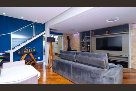 Sala  de casa de condomínio à venda com 3 quartos, 160m² em Vila Andrade, São Paulo