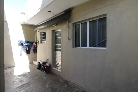 Quintal de casa à venda com 2 quartos, 207m² em Centro, Diadema