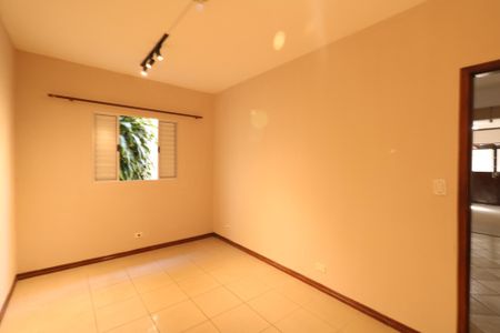 Quarto 2 de casa à venda com 2 quartos, 207m² em Centro, Diadema
