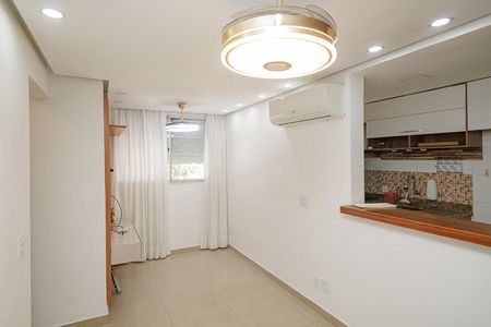 Sala  de apartamento à venda com 2 quartos, 43m² em Campo Grande, Rio de Janeiro