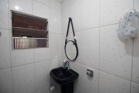 Casa à venda com 6 quartos, 66m² em Jardim Flor de Maio, São Paulo