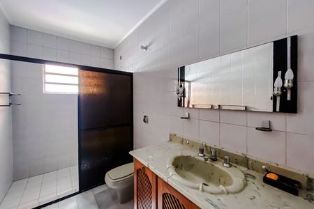 Banheiro de casa para alugar com 3 quartos, 153m² em Perdizes, São Paulo