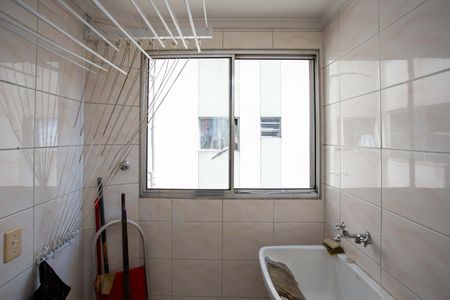 Apartamento para alugar com 78m², 3 quartos e 1 vagaÁrea de Serviço