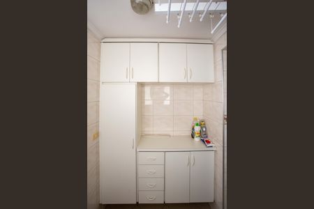 Apartamento para alugar com 78m², 3 quartos e 1 vagaÁrea de Serviço