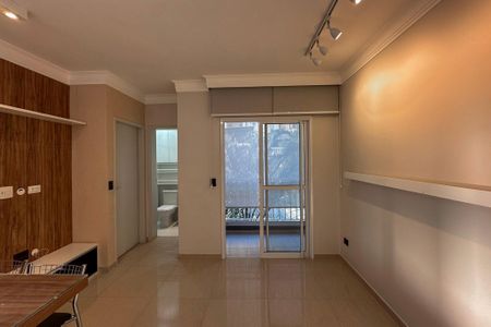 Sala de apartamento à venda com 1 quarto, 36m² em Vila Gumercindo, São Paulo