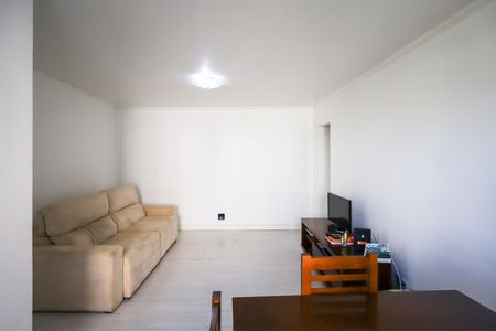 Sala de apartamento à venda com 2 quartos, 65m² em Vila Anhanguera, São Paulo