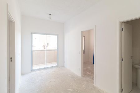 Sala de apartamento para alugar com 2 quartos, 45m² em Vila Sul Americana, Carapicuíba