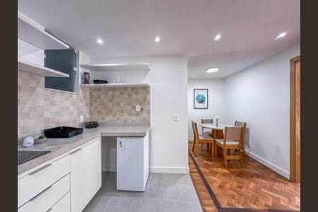 Apartamento à venda com 2 quartos, 53m² em Centro, Rio de Janeiro