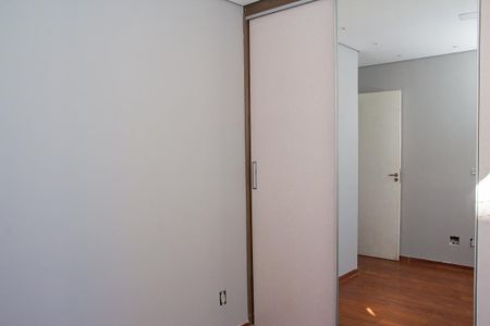 Apartamento para alugar com 46m², 2 quartos e 1 vaga
