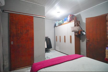 Suíte 1 de casa à venda com 3 quartos, 200m² em Santos Dumont, São Leopoldo