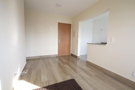 Sala de apartamento para alugar com 1 quarto, 35m² em Vila Assunção, Santo André