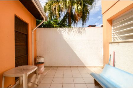 Casa para alugar com 160m², 4 quartos e 3 vagas Casa para alugar com 160m², 4 quartos e 3 vagasQuintal