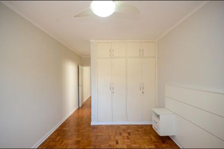 Casa para alugar com 160m², 4 quartos e 3 vagas Casa para alugar com 160m², 4 quartos e 3 vagasSuíte