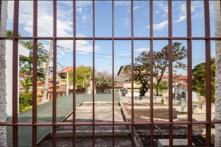 Casa para alugar com 160m², 4 quartos e 3 vagas Casa para alugar com 160m², 4 quartos e 3 vagasSuíte - Janela