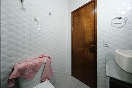 Banheiro de casa para alugar com 1 quarto, 85m² em Jardim Danfer, São Paulo
