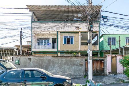 Fachada de casa para alugar com 3 quartos, 150m² em Irajá, Rio de Janeiro