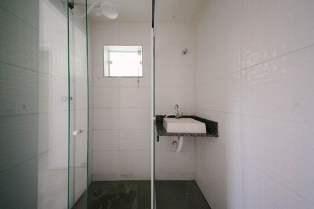 Casa para alugar com 50m², 1 quarto e sem vaga Casa para alugar com 50m², 1 quarto e sem vagaBanheiro
