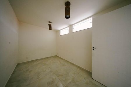 Casa para alugar com 50m², 1 quarto e sem vaga Casa para alugar com 50m², 1 quarto e sem vagaQuarto