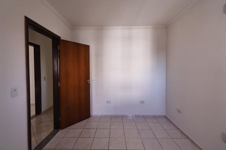 Apartamento à venda com 75m², 3 quartos e 2 vagas Apartamento à venda com 75m², 3 quartos e 2 vagasSuite