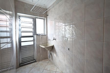 Apartamento à venda com 75m², 3 quartos e 2 vagas Apartamento à venda com 75m², 3 quartos e 2 vagasLavanderia