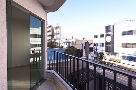 Apartamento à venda com 75m², 3 quartos e 2 vagas Apartamento à venda com 75m², 3 quartos e 2 vagasSacada