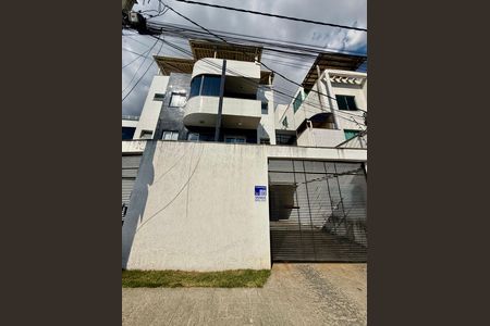 Fachada de apartamento à venda com 3 quartos, 77m² em Europa, Contagem