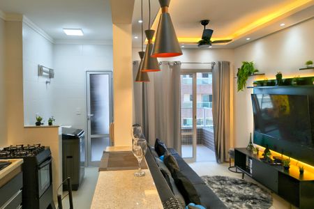 Cozinha de apartamento para alugar com 1 quarto, 54m² em Real, Praia Grande