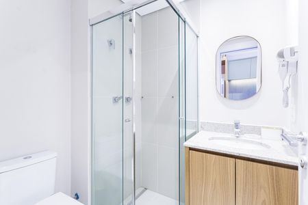 Banheiro de kitnet/studio à venda com 1 quarto, 25m² em Planalto Paulista, São Paulo