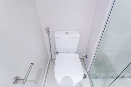 Banheiro de kitnet/studio à venda com 1 quarto, 25m² em Planalto Paulista, São Paulo