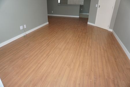 Sala de apartamento para alugar com 3 quartos, 125m² em Jardim dos Oliveiras, Embu das Artes