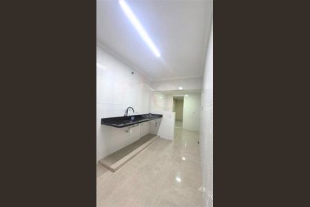 Casa à venda com 3 quartos, 120m² em Parque São Jorge, São Paulo
