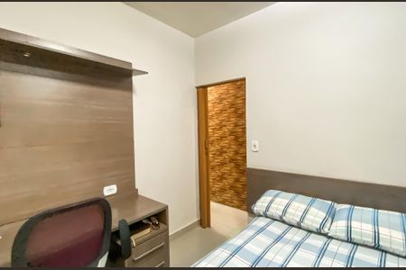 Quarto 1 de casa para alugar com 2 quartos, 276m² em Parque Cisper, São Paulo