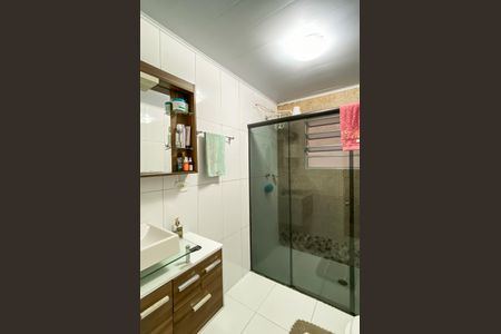 Banheiro  de casa para alugar com 2 quartos, 276m² em Parque Cisper, São Paulo