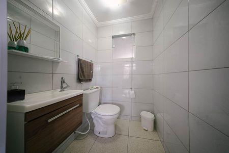 Casa para alugar com 75m², 2 quartos e 2 vagas Casa para alugar com 75m², 2 quartos e 2 vagasLavabo
