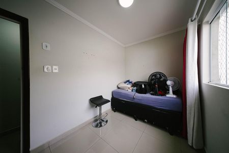 Casa para alugar com 75m², 2 quartos e 2 vagas Casa para alugar com 75m², 2 quartos e 2 vagasQuarto
