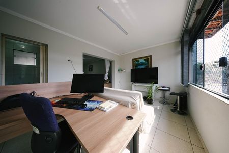 Casa para alugar com 75m², 2 quartos e 2 vagas Casa para alugar com 75m², 2 quartos e 2 vagasSala