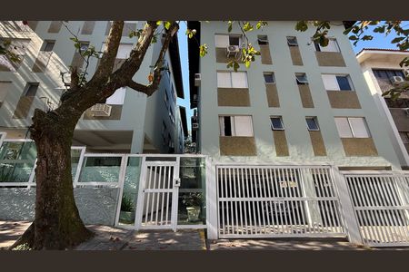 Apartamento para alugar com 60m², 2 quartos e 1 vaga Apartamento para alugar com 60m², 2 quartos e 1 vagaFachada