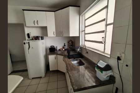 Apartamento à venda com 56m², 2 quartos e 1 vaga Apartamento à venda com 56m², 2 quartos e 1 vagaCozinha