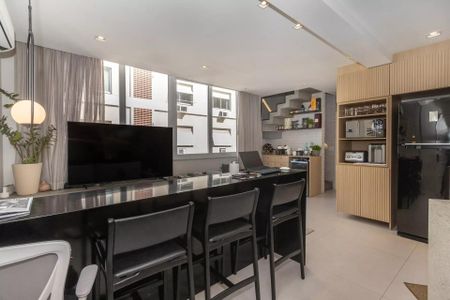 Apartamento à venda com 2 quartos, 136m² em Gávea, Rio de Janeiro