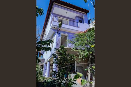 Fachada fundos de casa para alugar com 2 quartos, 130m² em Jardim Vista Linda, São Paulo