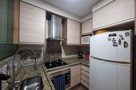 Cozinha de apartamento à venda com 2 quartos, 70m² em Jardim Ipanema, Santo André