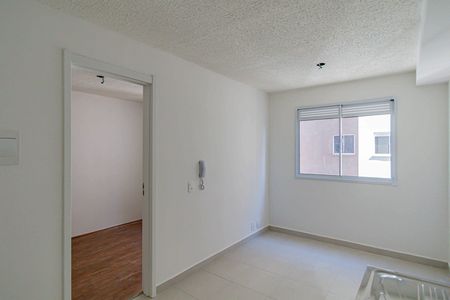 Apartamento para alugar com 1 quarto, 30m² em Parque Industrial Tomas Edson, São Paulo