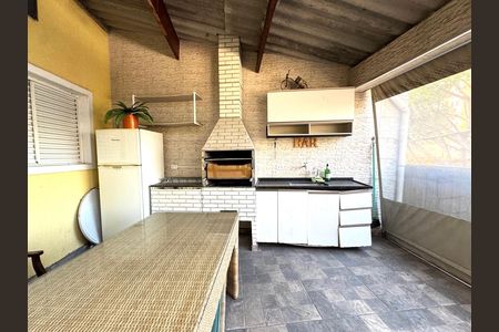 Churrasqueira de casa para alugar com 2 quartos, 76m² em Bandeiras, Osasco