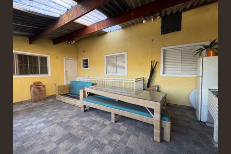 Varanda gourmet de casa para alugar com 2 quartos, 76m² em Bandeiras, Osasco